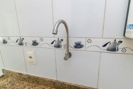 Apartamento para alugar com 48m², 2 quartos e 1 vagaCozinha - Torneira