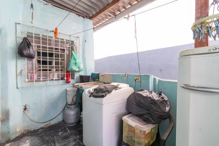 Casa à venda com 140m², 2 quartos e 1 vagaÁrea de Serviço