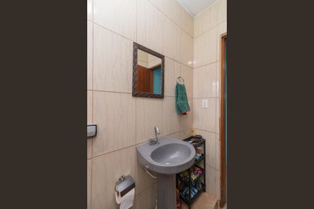 Casa à venda com 140m², 2 quartos e 1 vagaBanheiro 1