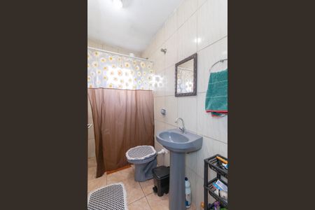 Casa à venda com 140m², 2 quartos e 1 vagaBanheiro 1