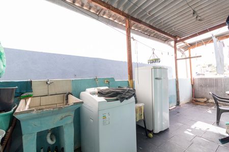 Casa à venda com 140m², 2 quartos e 1 vagaÁrea de Serviço