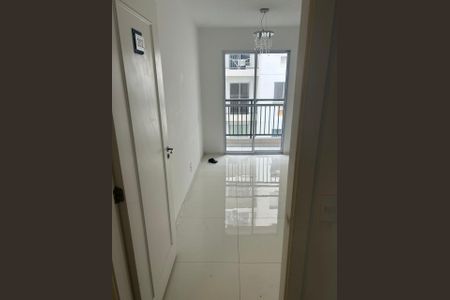 Apartamento à venda com 50m², 2 quartos e 1 vaga Apartamento à venda com 50m², 2 quartos e 1 vagaEntrada