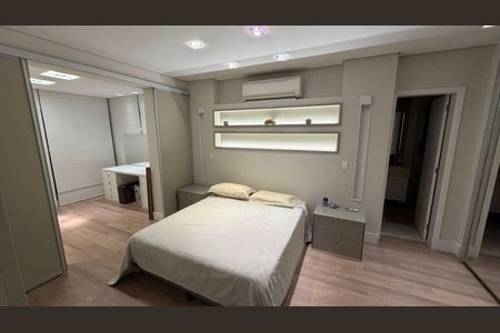 Apartamento à venda com 247m², 3 quartos e 3 vagasQuarto