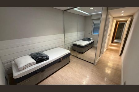 Apartamento à venda com 247m², 3 quartos e 3 vagasQuarto