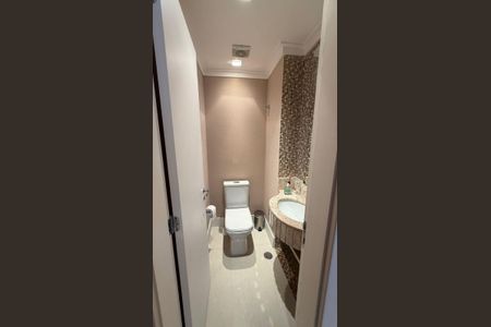 Apartamento à venda com 247m², 3 quartos e 3 vagasBanheiro