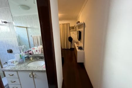 Apartamento à venda com 169m², 4 quartos e 2 vagasBanheiro 2