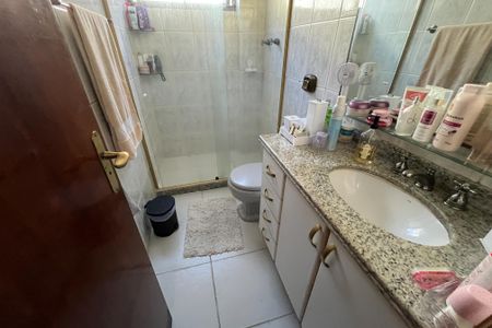 Apartamento à venda com 169m², 4 quartos e 2 vagasBanheiro 2
