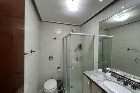 Apartamento à venda com 169m², 4 quartos e 2 vagasBanheiro 3