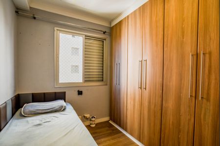Apartamento à venda com 63m², 3 quartos e 1 vagaQuarto 2