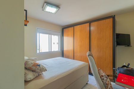 Quarto 2 de apartamento para alugar com 2 quartos, 62m² em Marechal Rondon, Canoas