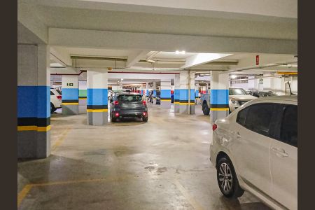 Apartamento para alugar com 62m², 2 quartos e 1 vaga Apartamento para alugar com 62m², 2 quartos e 1 vagaGaragem