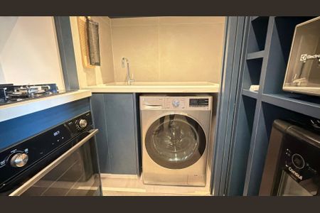 Apartamento à venda com 36m², 1 quarto e 1 vaga Apartamento à venda com 36m², 1 quarto e 1 vagaÁrea de Serviço