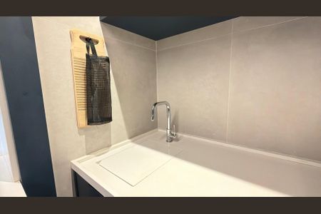 Apartamento à venda com 36m², 1 quarto e 1 vaga Apartamento à venda com 36m², 1 quarto e 1 vagaÁrea de Serviço