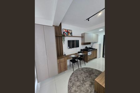 Cozinha de apartamento para alugar com 1 quarto, 23m² em Vila Azevedo, São Paulo