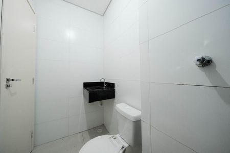 Apartamento para alugar com 44m², 2 quartos e sem vagaBanheiro