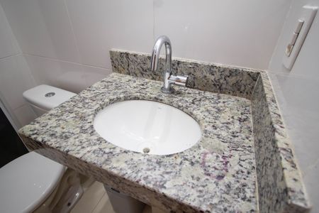 Apartamento à venda com 50m², 2 quartos e 1 vagaBanheiro Social