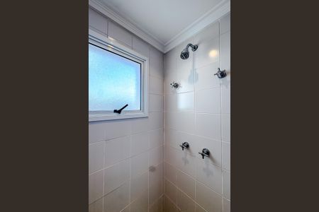 Apartamento à venda com 98m², 2 quartos e 2 vagas Apartamento à venda com 98m², 2 quartos e 2 vagasBanheiro da Suíte 2