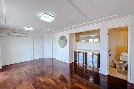 Apartamento à venda com 98m², 2 quartos e 2 vagas Apartamento à venda com 98m², 2 quartos e 2 vagasSala