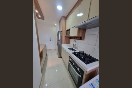 Cozinha de apartamento à venda com 2 quartos, 45m² em Vila Tolstoi, São Paulo