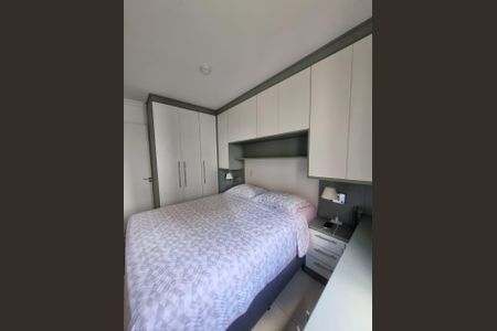 Quarto de apartamento à venda com 2 quartos, 45m² em Vila Tolstoi, São Paulo