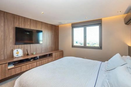 Apartamento à venda com 172m², 4 quartos e 3 vagasFoto 25