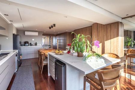 Foto 05 de apartamento à venda com 4 quartos, 172m² em Petrópolis, Porto Alegre