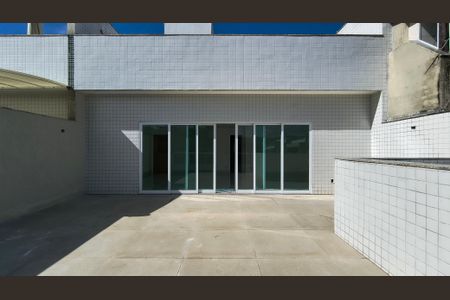 Apartamento para alugar com 350m², 3 quartos e 3 vagasVaranda 