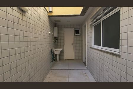Apartamento para alugar com 350m², 3 quartos e 3 vagasÁrea de Serviço 