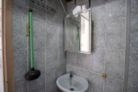 Apartamento para alugar com 94m², 3 quartos e sem vaga Apartamento para alugar com 94m², 3 quartos e sem vagaBanheiro de serviço