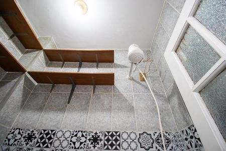 Apartamento para alugar com 94m², 3 quartos e sem vaga Apartamento para alugar com 94m², 3 quartos e sem vagaBanheiro de serviço