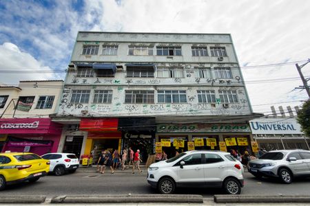 Apartamento para alugar com 94m², 3 quartos e sem vaga Apartamento para alugar com 94m², 3 quartos e sem vagaFachada