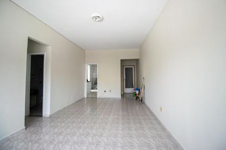 Sala de apartamento para alugar com 3 quartos, 94m² em V Carvalho, Rio de Janeiro