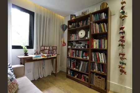 Apartamento para alugar com 75m², 2 quartos e 2 vagasQuarto