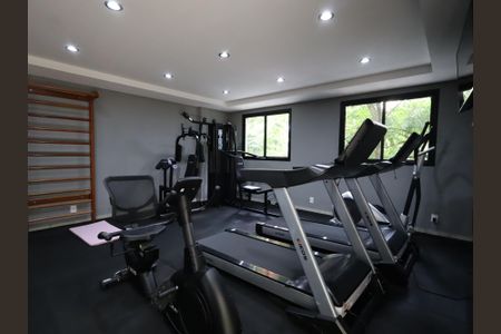 Apartamento para alugar com 75m², 2 quartos e 2 vagasÁrea comum - Academia