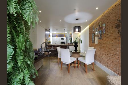 Apartamento para alugar com 75m², 2 quartos e 2 vagasSala