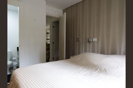 Apartamento para alugar com 75m², 2 quartos e 2 vagasSuíte