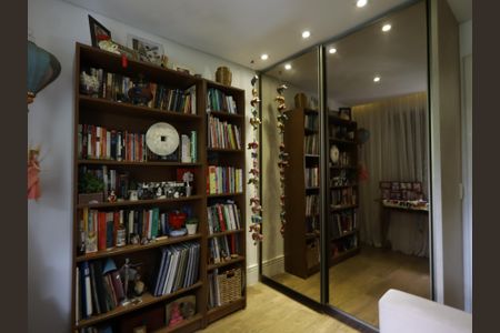 Apartamento para alugar com 75m², 2 quartos e 2 vagasQuarto