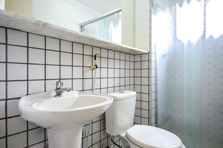Apartamento para alugar com 58m², 2 quartos e 1 vagaBanheiro