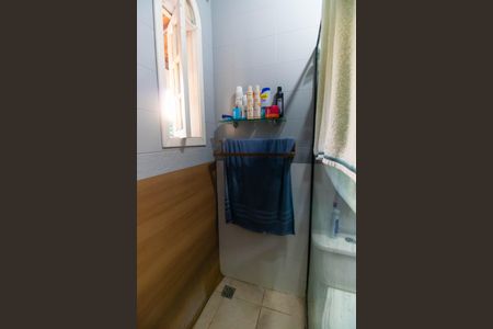 Casa à venda com 160m², 4 quartos e 1 vagaBanheiro