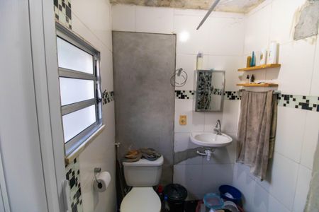 Banheiro da Suíte de casa à venda com 4 quartos, 160m² em Cubango, Niterói