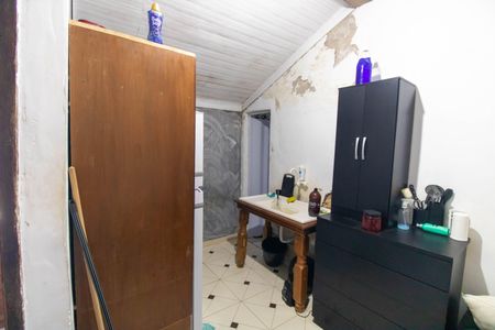 Casa à venda com 160m², 4 quartos e 1 vagaSuíte 