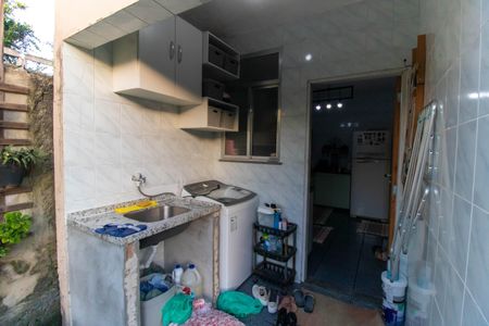 Casa à venda com 160m², 4 quartos e 1 vagaÁrea de Serviço