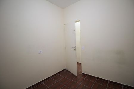 Quarto 2 de casa para alugar com 2 quartos, 45m² em Parque Reboucas, São Paulo