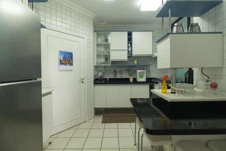 Apartamento à venda com 72m², 3 quartos e 2 vagasCozinha