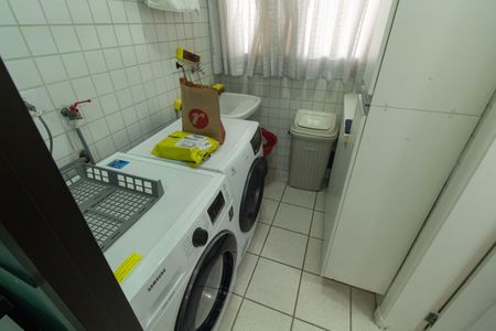 Apartamento à venda com 72m², 3 quartos e 2 vagasÁrea de Serviço