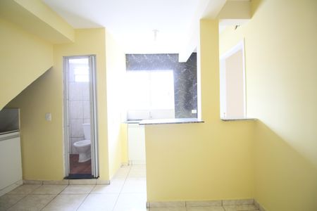 Casa para alugar com 45m², 2 quartos e sem vagaSala/Cozinha