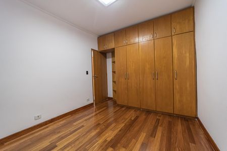 Casa à venda com 3 quartos, 180m² em Vila Rio Branco, São Paulo