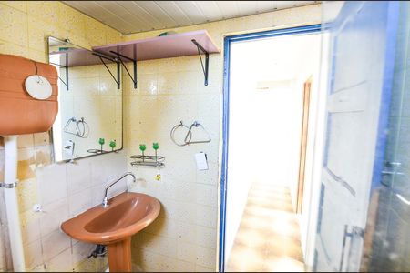 Banheiro de apartamento à venda com 2 quartos, 60m² em Lins de Vasconcelos, Rio de Janeiro