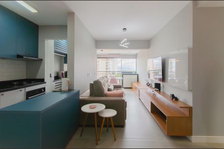 Sala de apartamento à venda com 2 quartos, 60m² em Vila Dom Pedro I, São Paulo