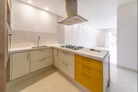 Casa à venda com 150m², 3 quartos e 4 vagasCozinha 